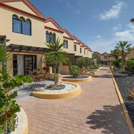 Casa Curro بيت للعطل