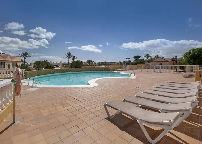 Casa Curro بيت للعطل *